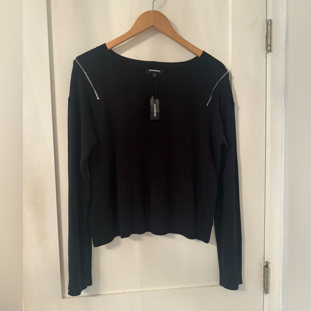 Express sweater NWT